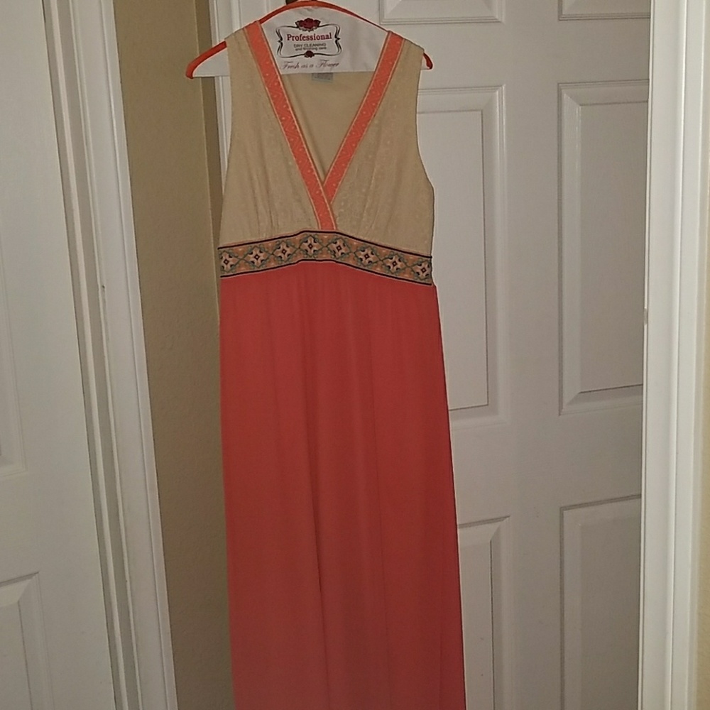 Maxi dress/maternity dress