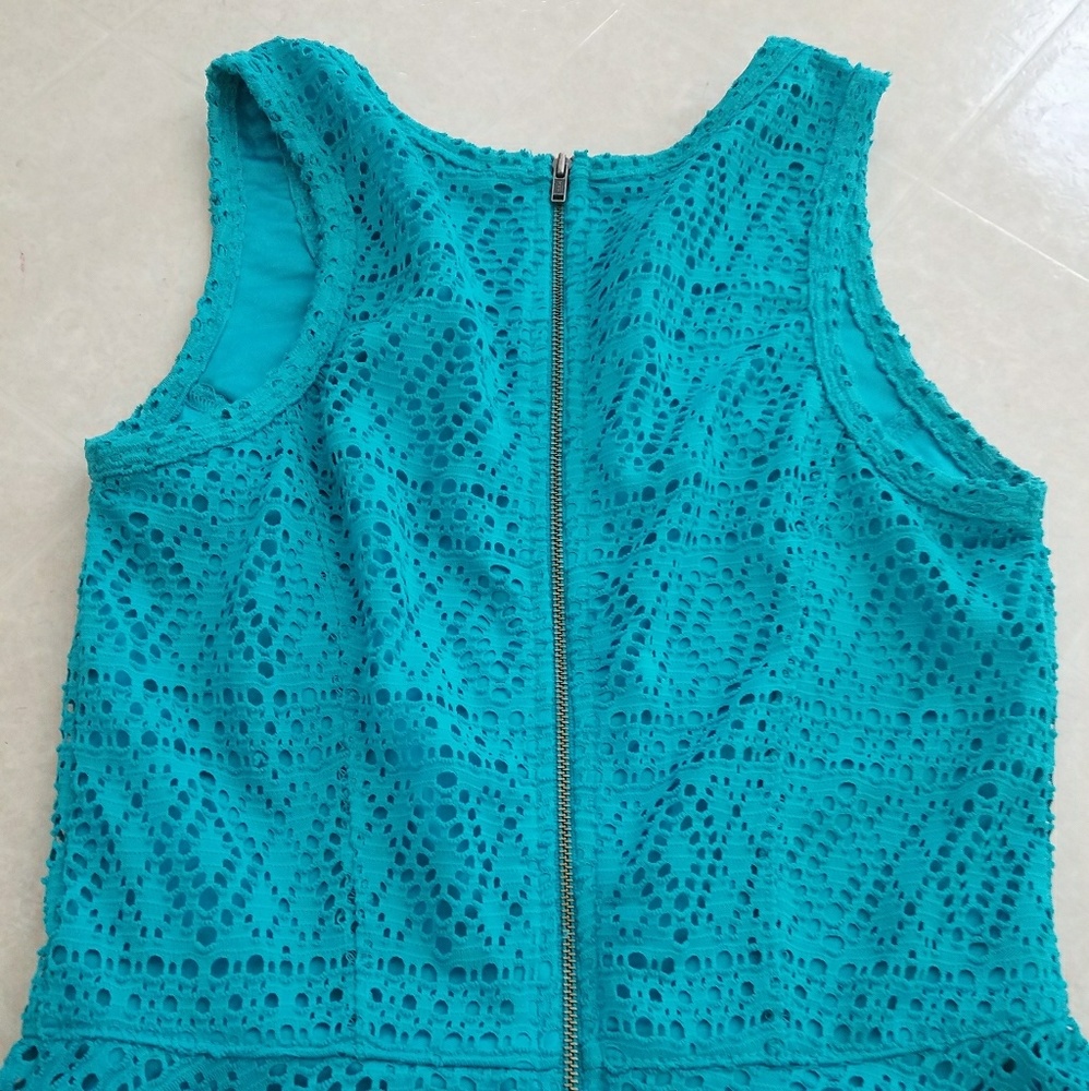 Express Dress - Picture 2 of 5