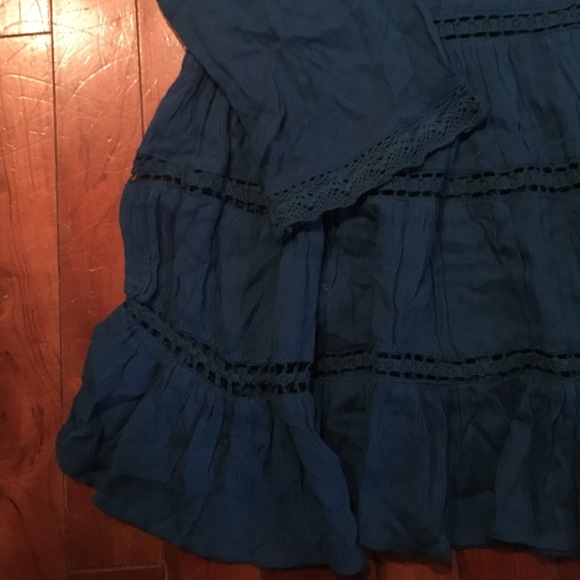 Flowy, boho turquoise top - Picture 2 of 3