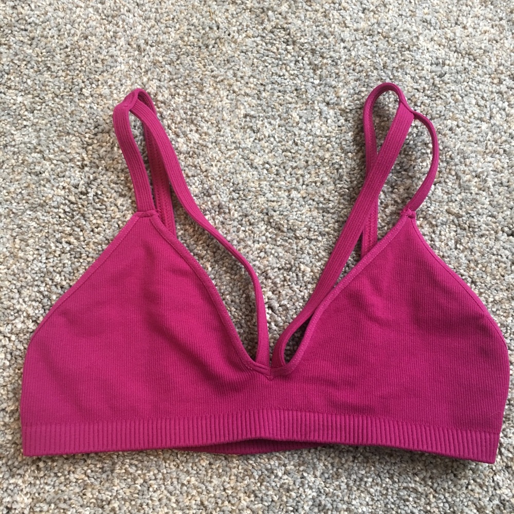 Free People Intimately strappy bra size M/L 👄💗