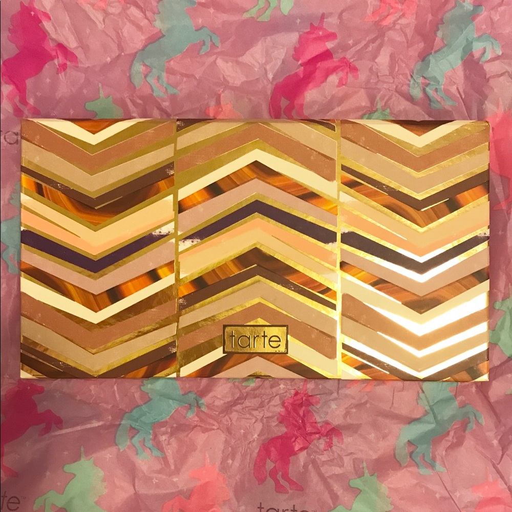 tarte clay play face shaping palette
