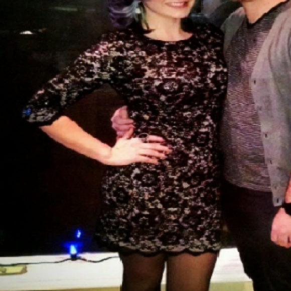 Beautiful black dress - Picture 4 of 4