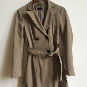 Trench coat