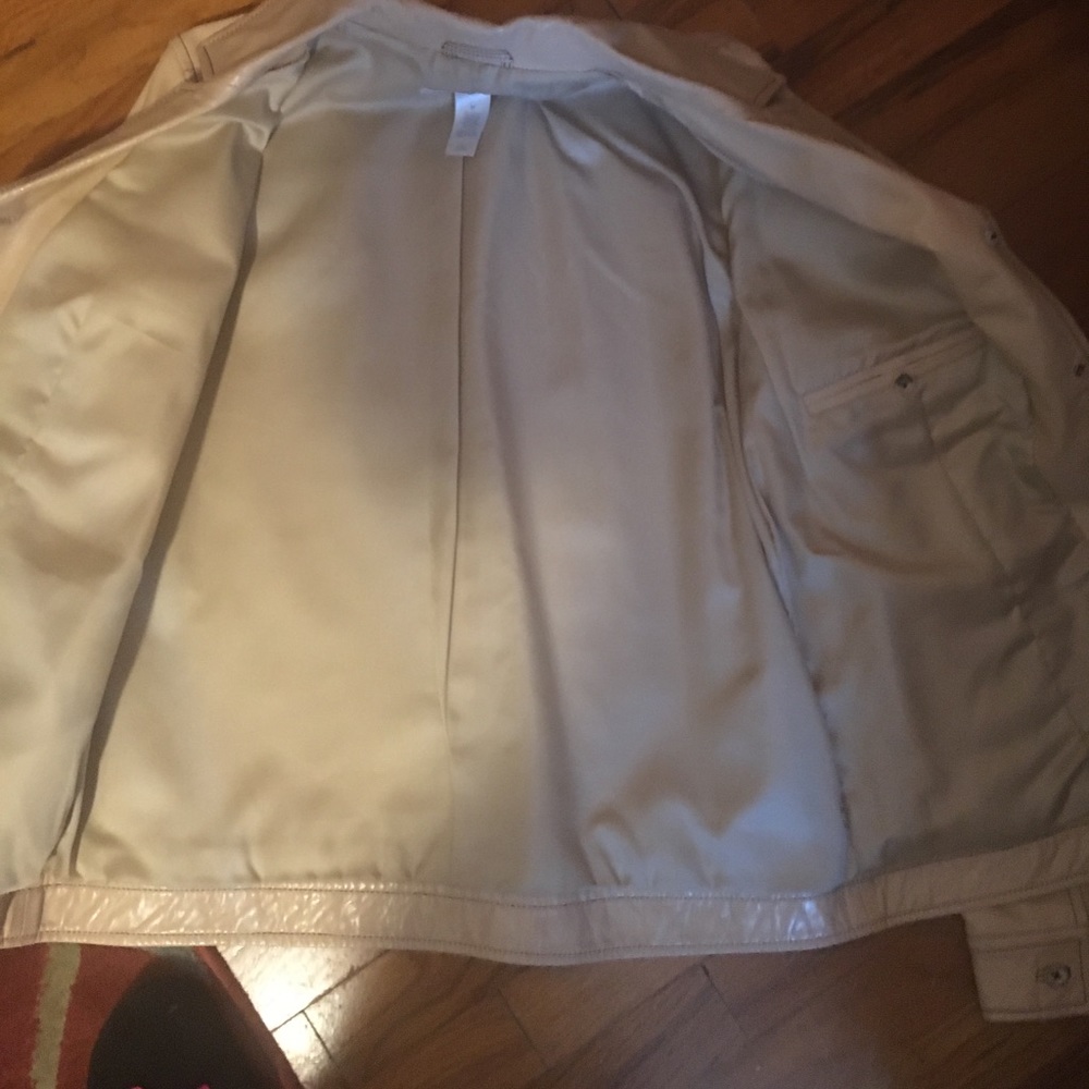 Leather jacket - Picture 4 of 5