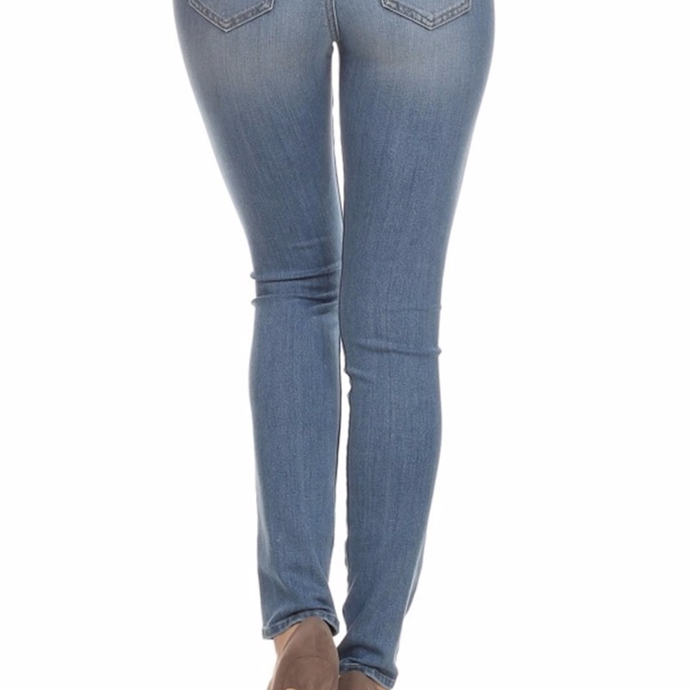 Distressed Jeans - Picture 2 of 5