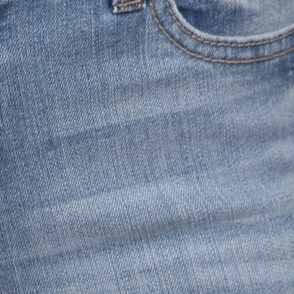 Distressed Jeans - Picture 4 of 5