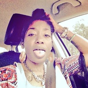 Meet your Posher, Donna