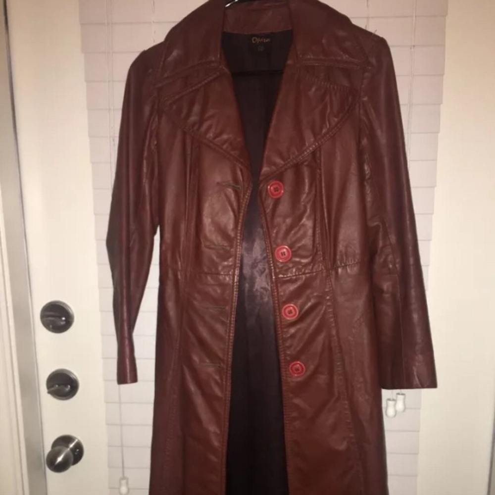 Long leather vintage jacket by Opera