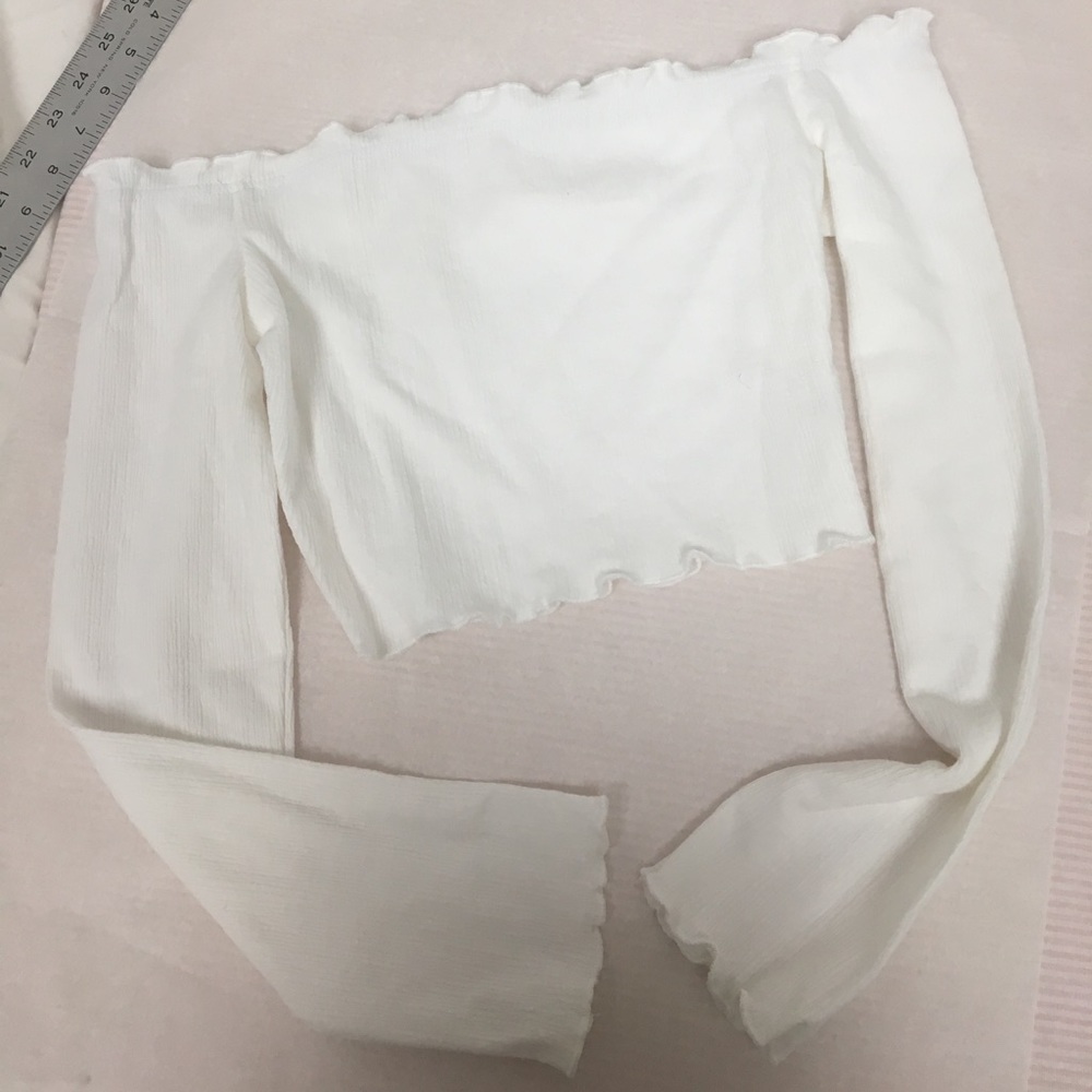 'Skyler' Strapless White Top - Picture 4 of 8