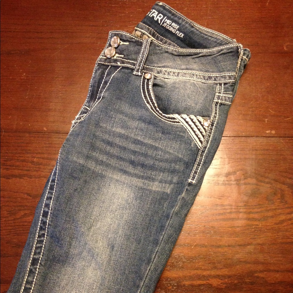 medium wash, skinny jeans