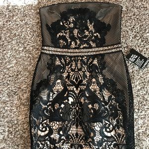 Sexy strapless lace cocktail dress