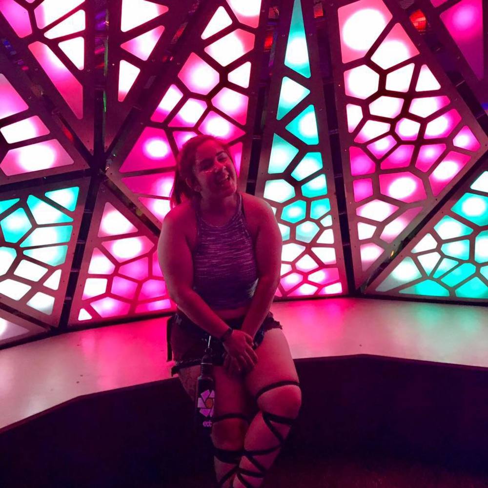 Meet your Posher, Lauren