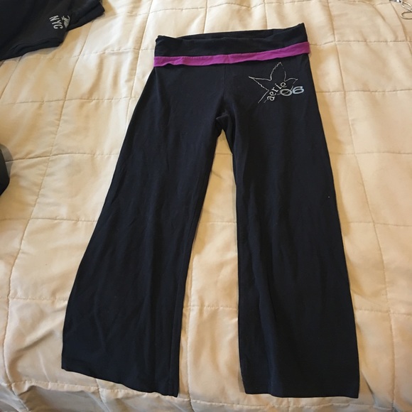 Aerie capris - Picture 2 of 2