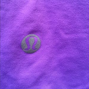lululemon athletica Tops - Lululemon purple tank, sz 6, 55359 lululemon athletica Tops - Lululemon purple tank, sz 6, 55359