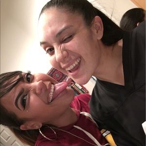 Meet your Posher, Shi