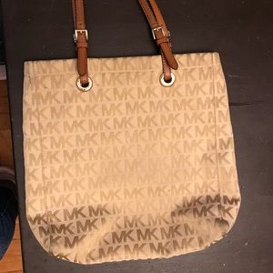 Micheal Kors Tan tote