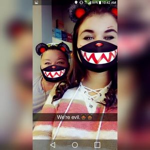 Meet your Posher, Elizabeth