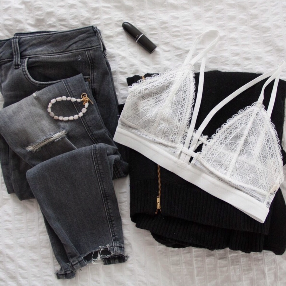 Coachella SEXY Lace Bralette - Boutique - Picture 2 of 8