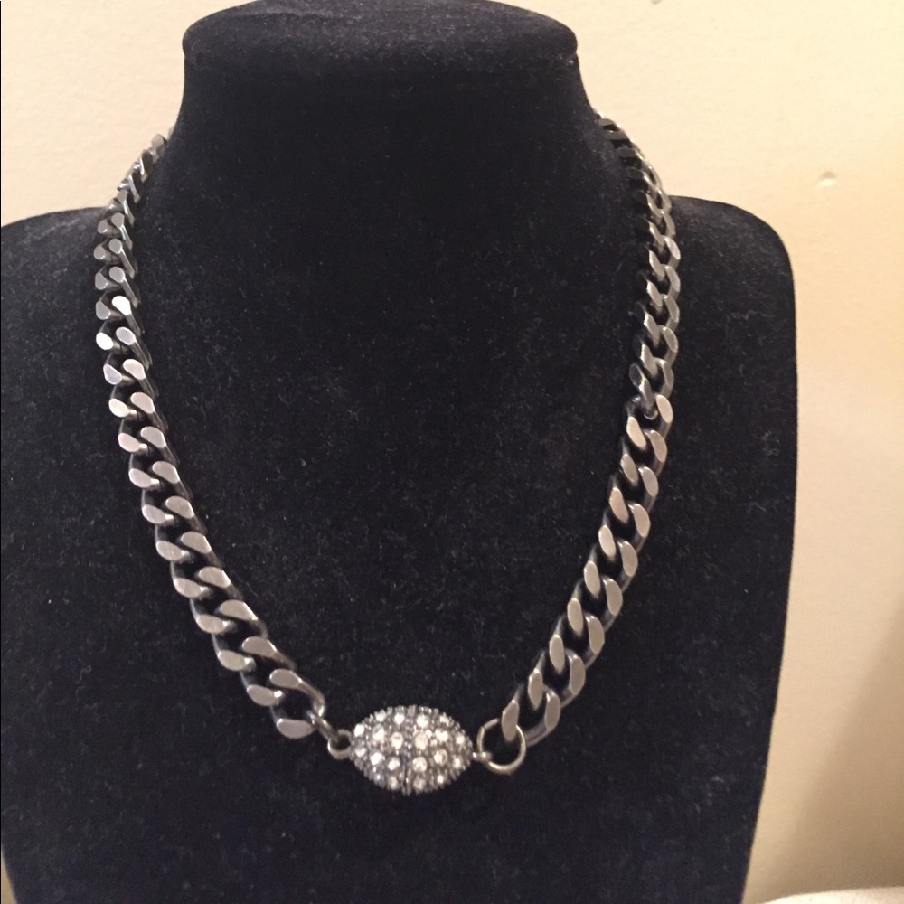 Gunmetal chain choker with magnetic clasp