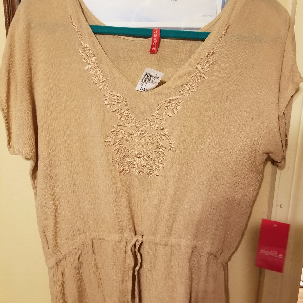 Cute gold blouse