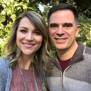 Meet your Posher, Lara