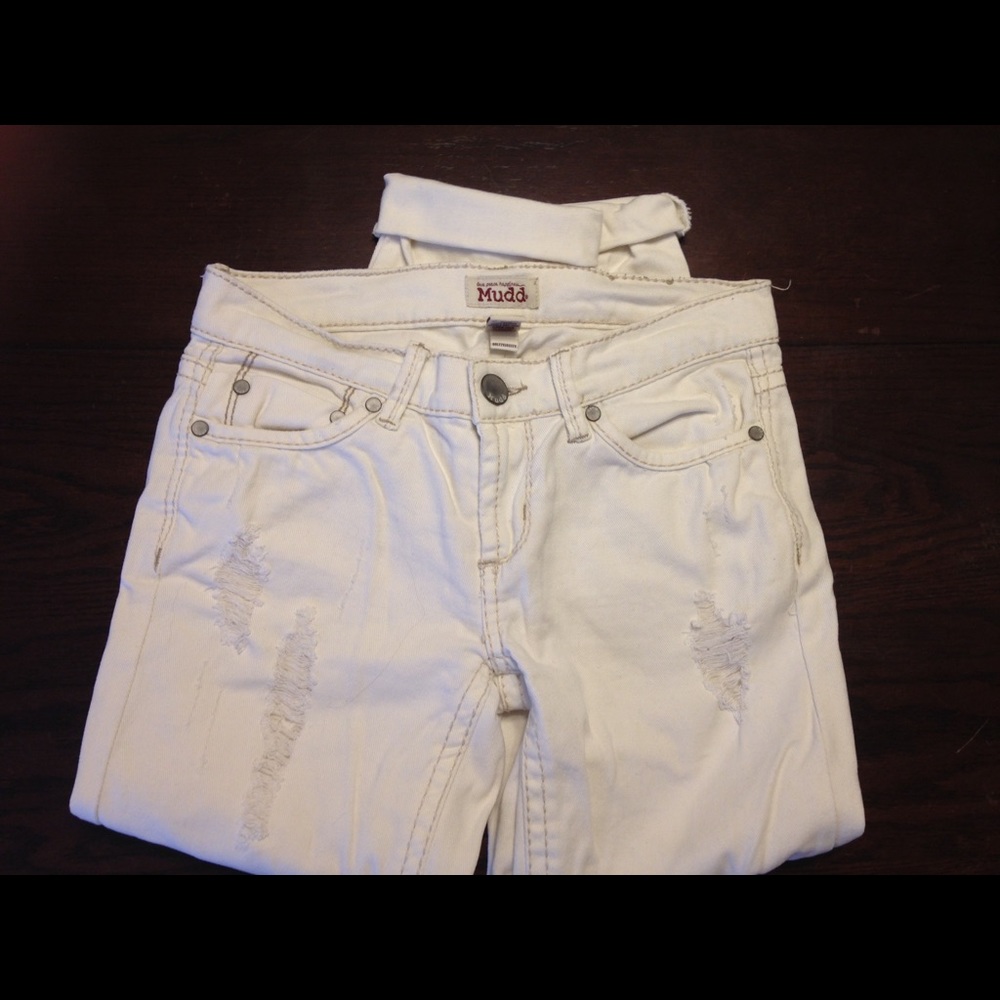 White Mudd skinny jeans