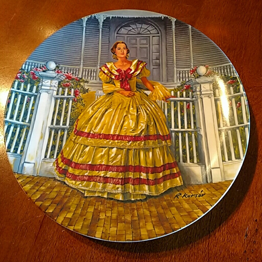 Gone With the Wind Melanie Decorative Plate