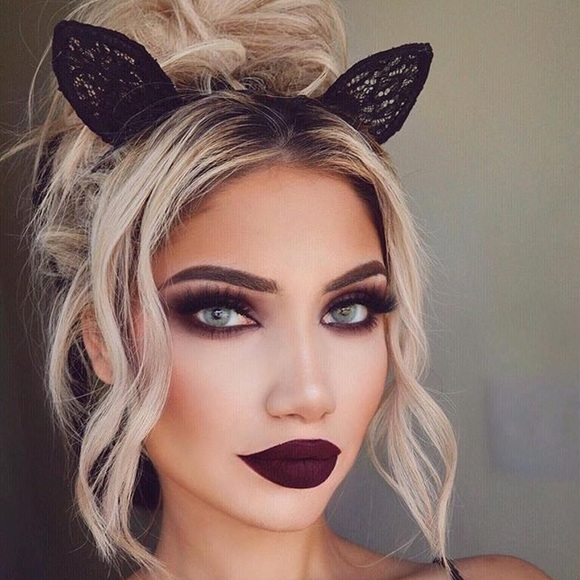 CLEARANCE! 'Scarlet' Lace Costume Cat Ears - Picture 2 of 3