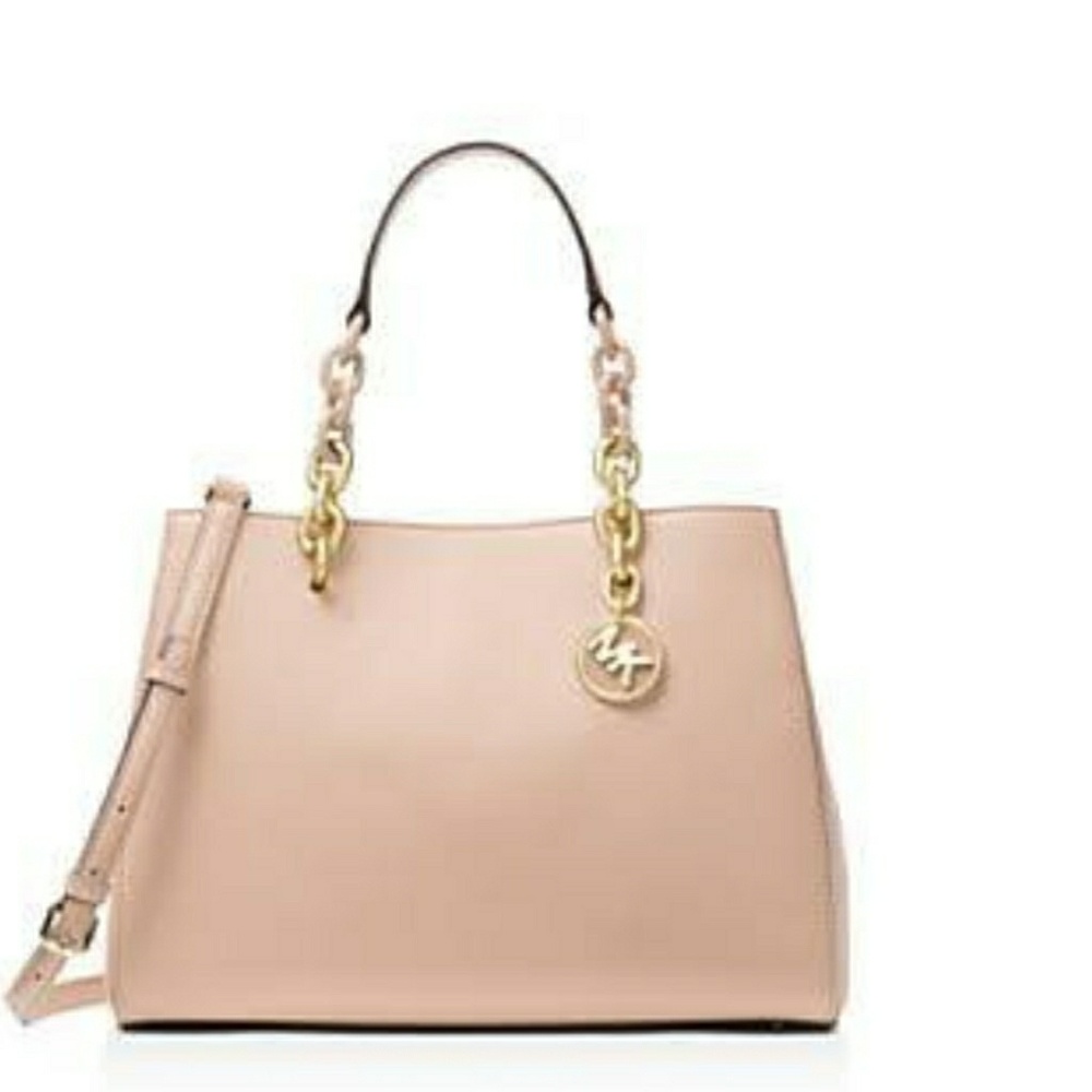 MK large cynthia