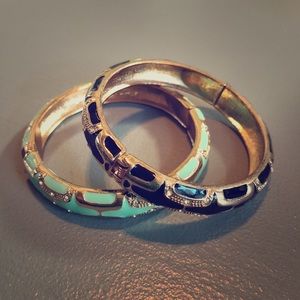 Aqua and black bangle duo