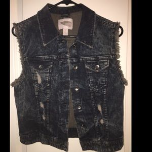 Distressed Cut-off Jean Jacket Vest