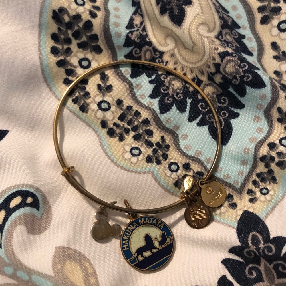 Alex&Ani Disney Lion King Hakuna Matata SALE
