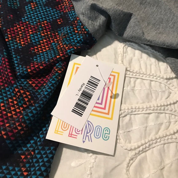 Lularoe L Randy - Picture 3 of 4