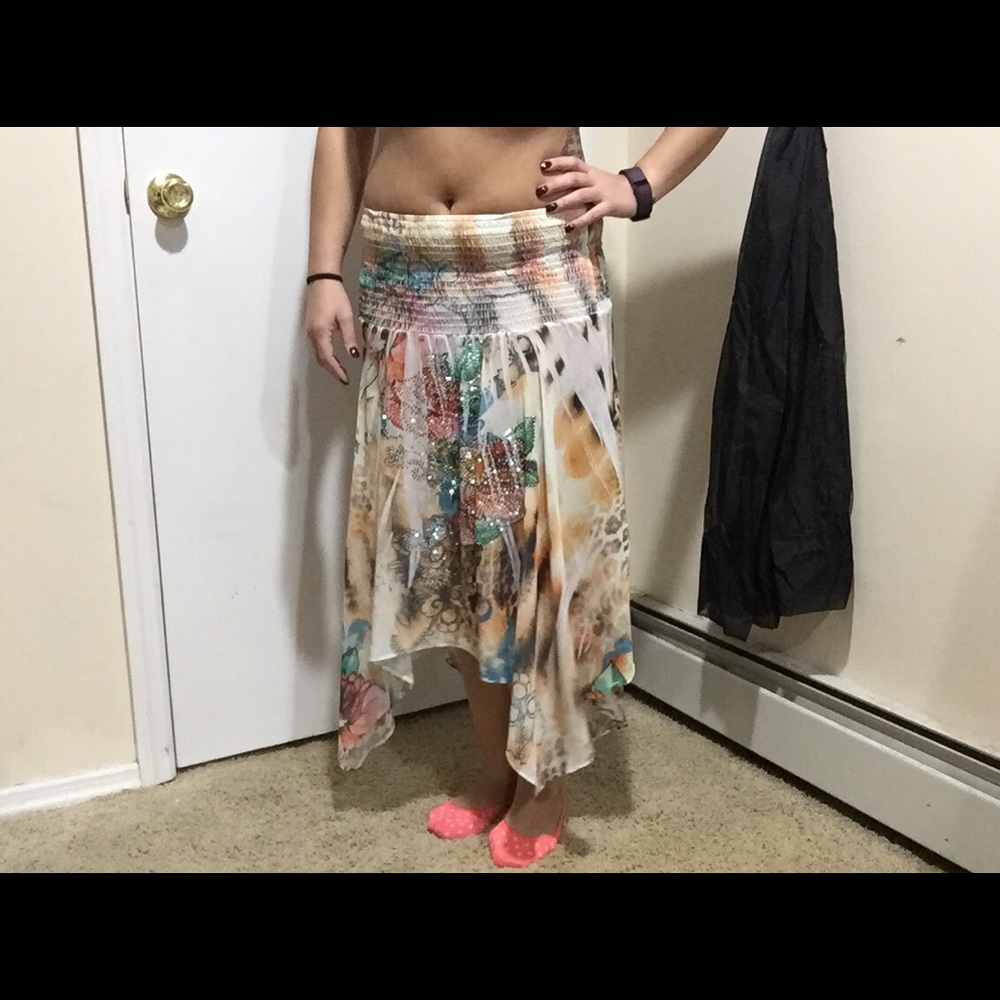 Dress - Picture 3 of 3