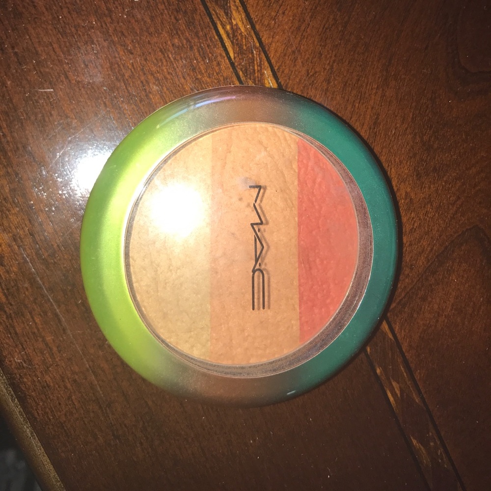 ‼️‼️SOLD‼️‼️Highlighter