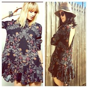 Free people floral tunic size small