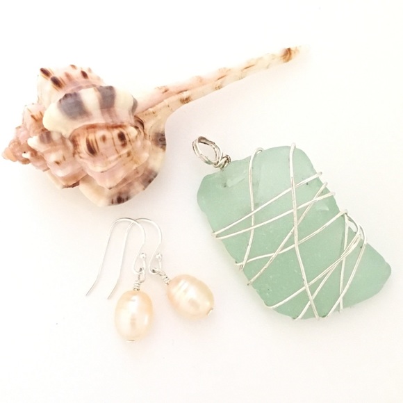 Meet Your Posher, Jerusha - Picture 2 of 7