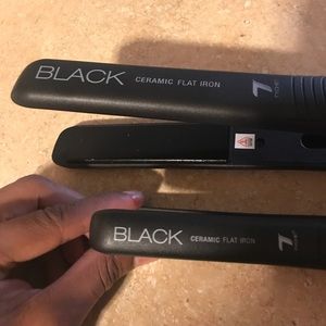 BLACK CERAMIC FLAT IRON SET