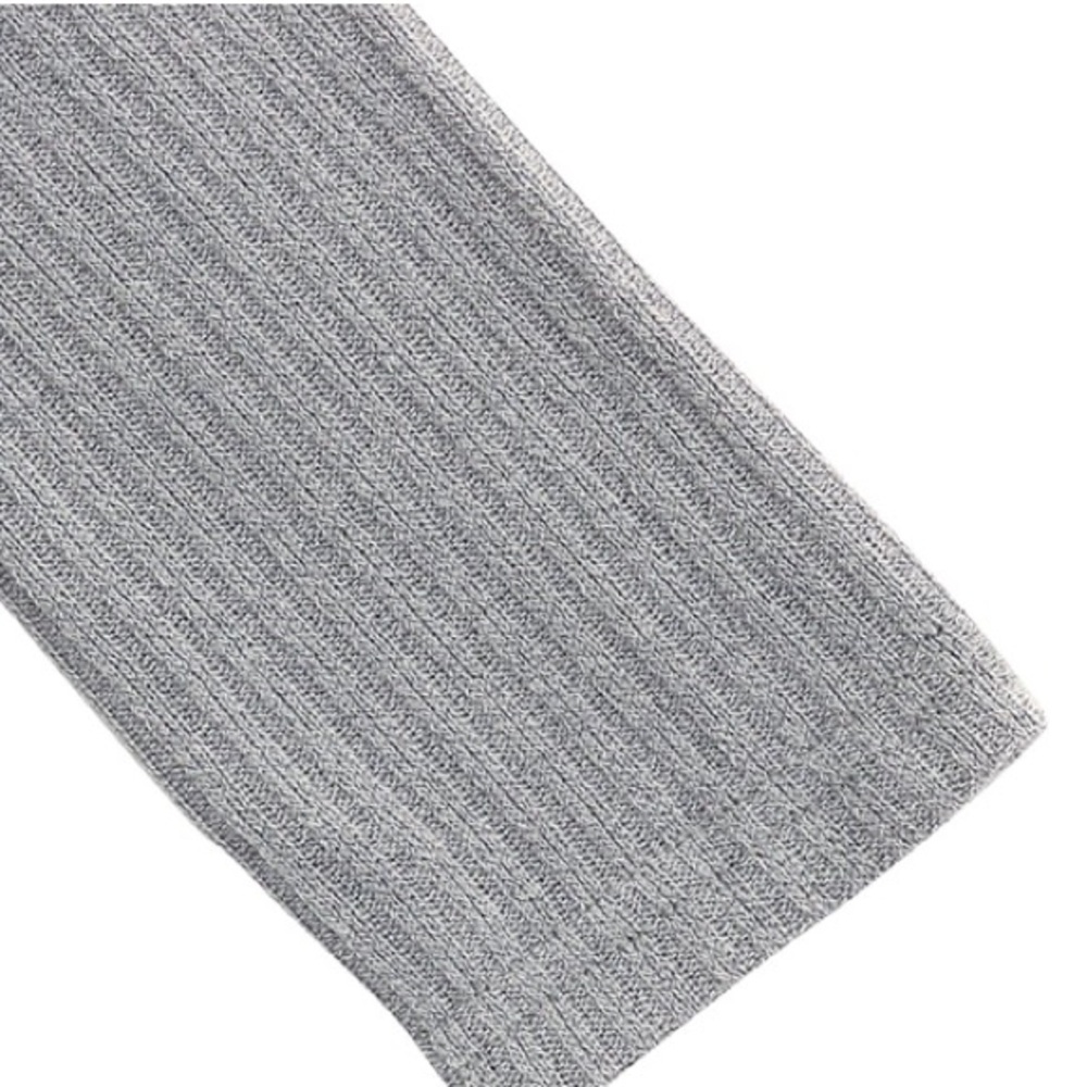 ✦NWT Off Shoulder Loose Pullover Top✦ - Picture 6 of 7