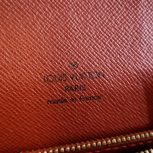 Louis Vuitton Damier Ebene Tribeca Bag - Picture 3 of 8