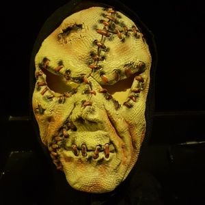 Halloween mask