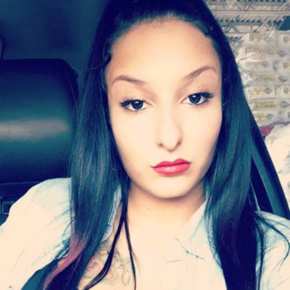 Meet your Posher, Erica