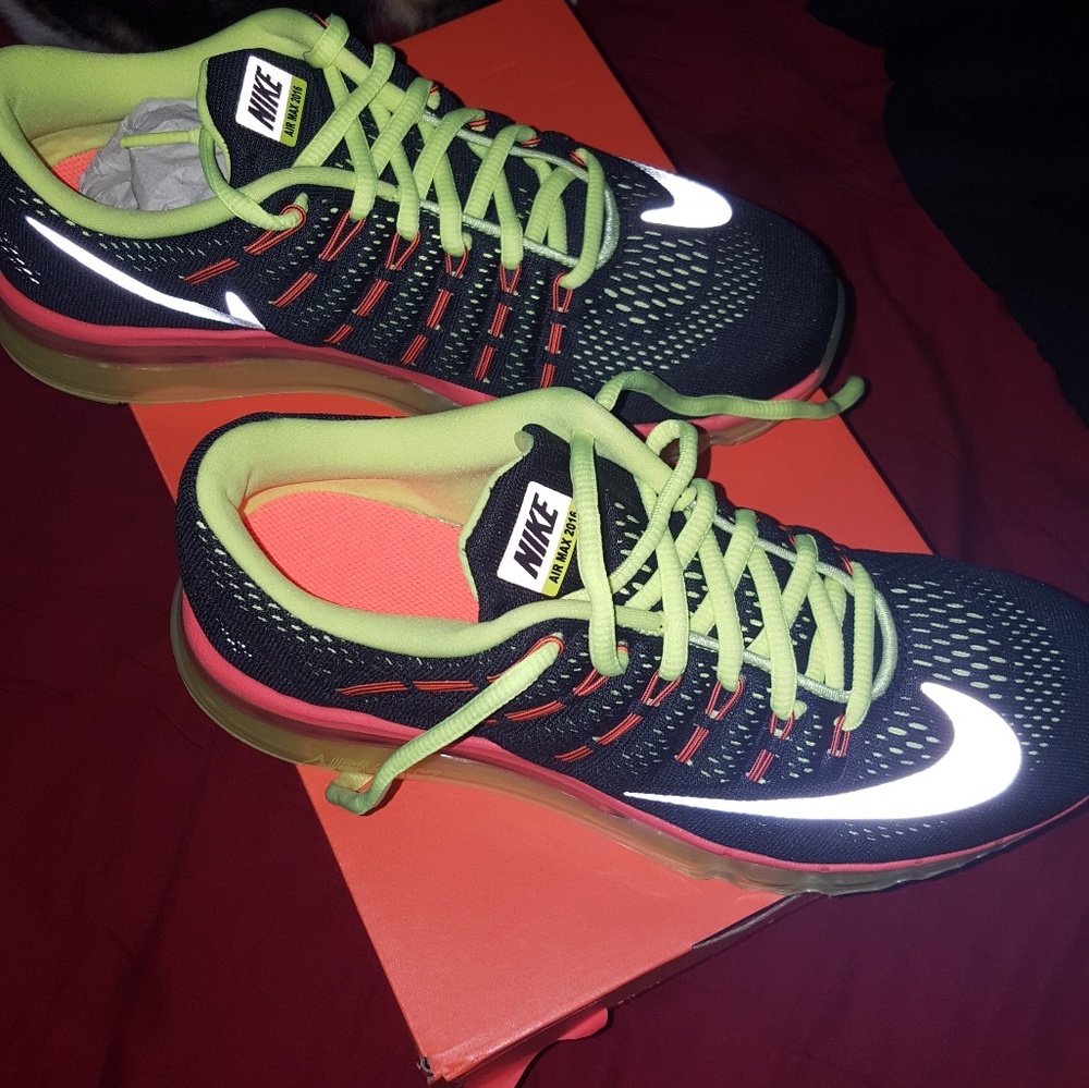 Brand new Nike airmax