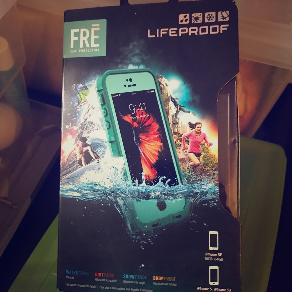 Lifeproof Fre waterproof Iphone 5 case