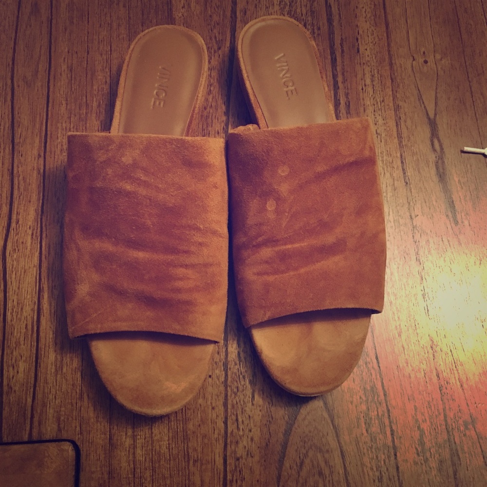 Vince Bartley slides