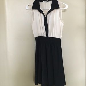 Black and White Sleeveless Collared Dress