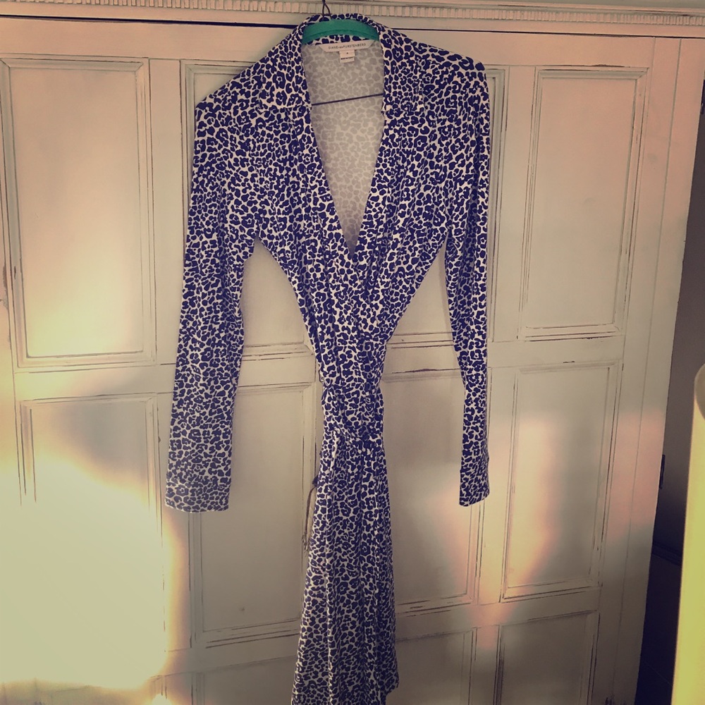 Diane von furstenberg wrap dress