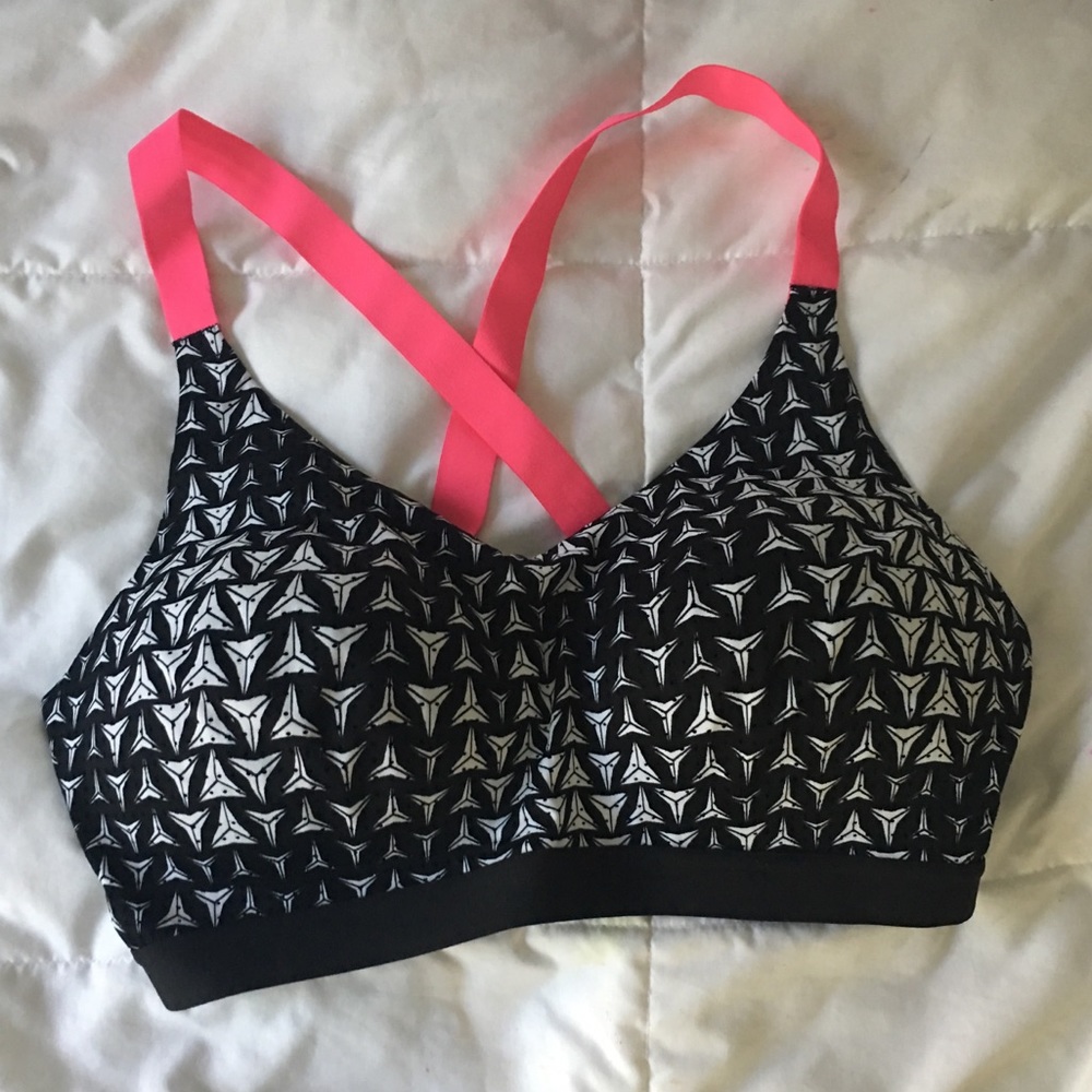 NWT VSX Sports bra