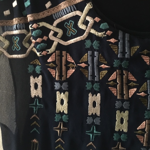 Anthropologie embroidered dress - Picture 2 of 3