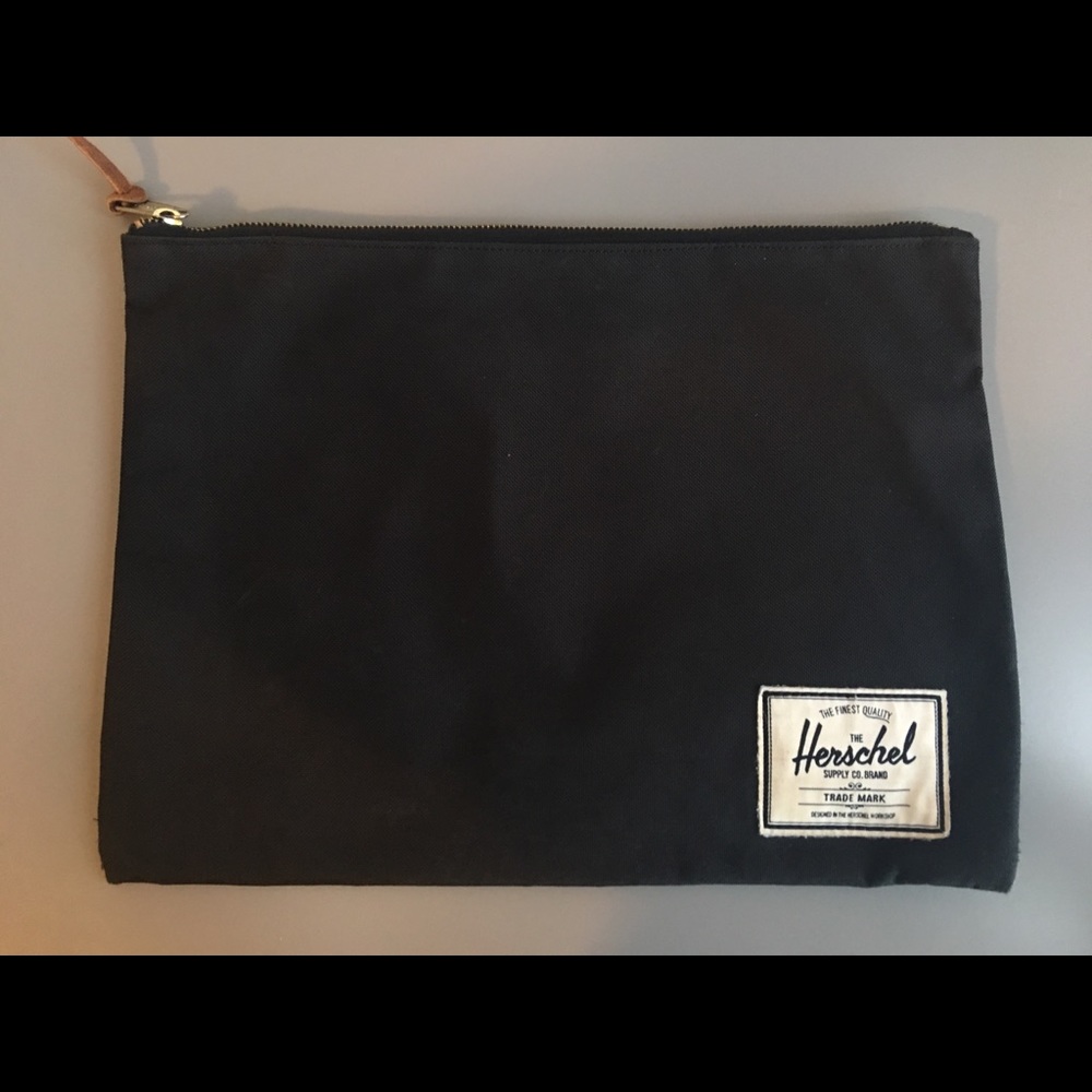 Herschel Supply Company Black Pouch